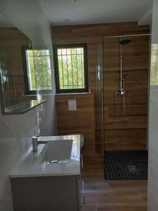 Le 2 Ter Apartment Puyloubier Екстериор снимка